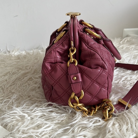 Marc Jacobs Quilted Leather Mini Stam Shoulder Bag PINK color ,looks like new - Picture 6 of 8